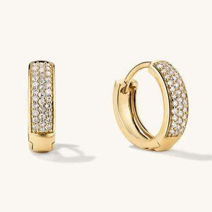 14k Gold Bold Pavé Diamond Huggie Hoops